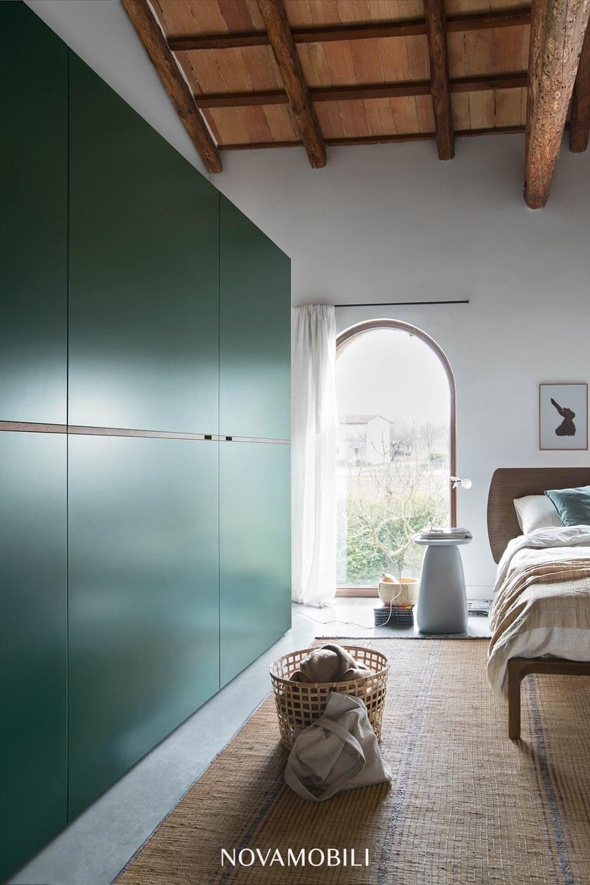 Novamobili Шкаф из лакированного меламина с копланарными дверцами sun-id-1406404 - Вид №1