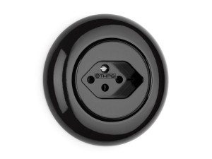 Швейцарская электрическая розетка в Китае