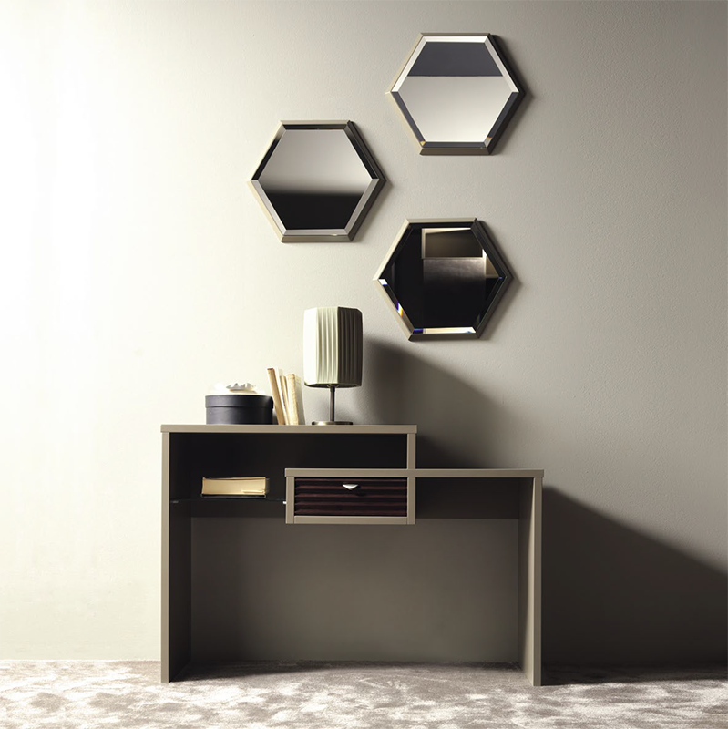 Консоль  CAROTI BOND 129 Concept