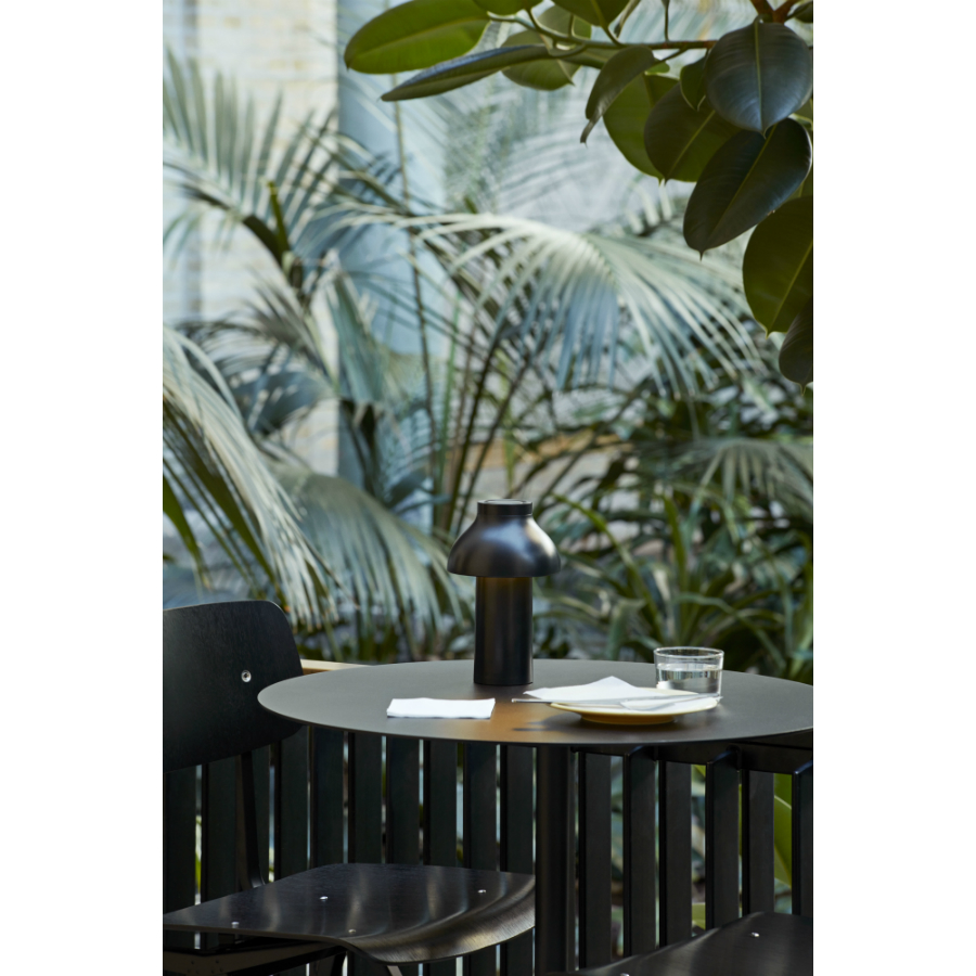 Лампа настольная PC Portable, черная Hay 4104311009000 - Вид №5