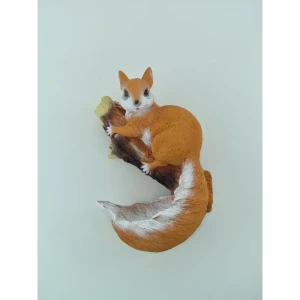 Садовая фигура Белка на ветке полистоун 27x21 см