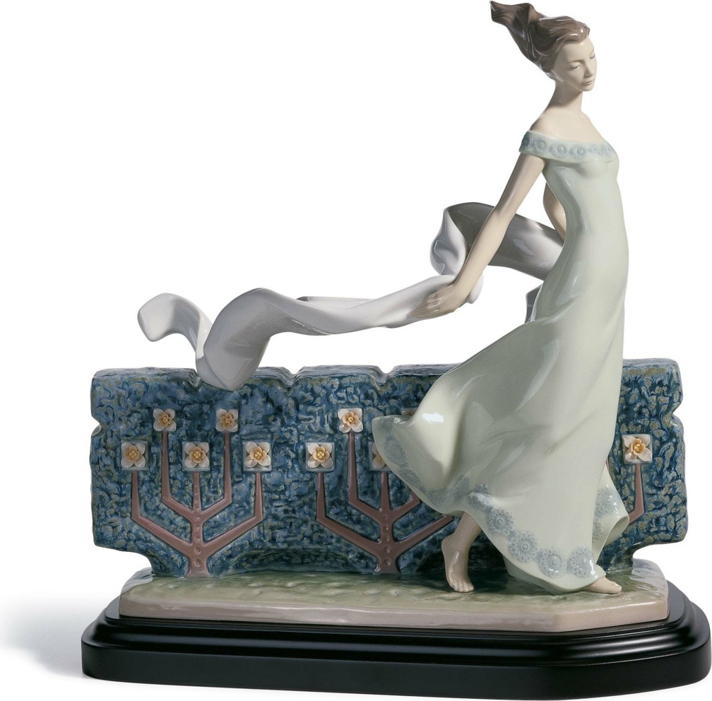 10669155 LLADRO Фигурка Lladro "Смелость" 27х27см Фарфор Lladró 