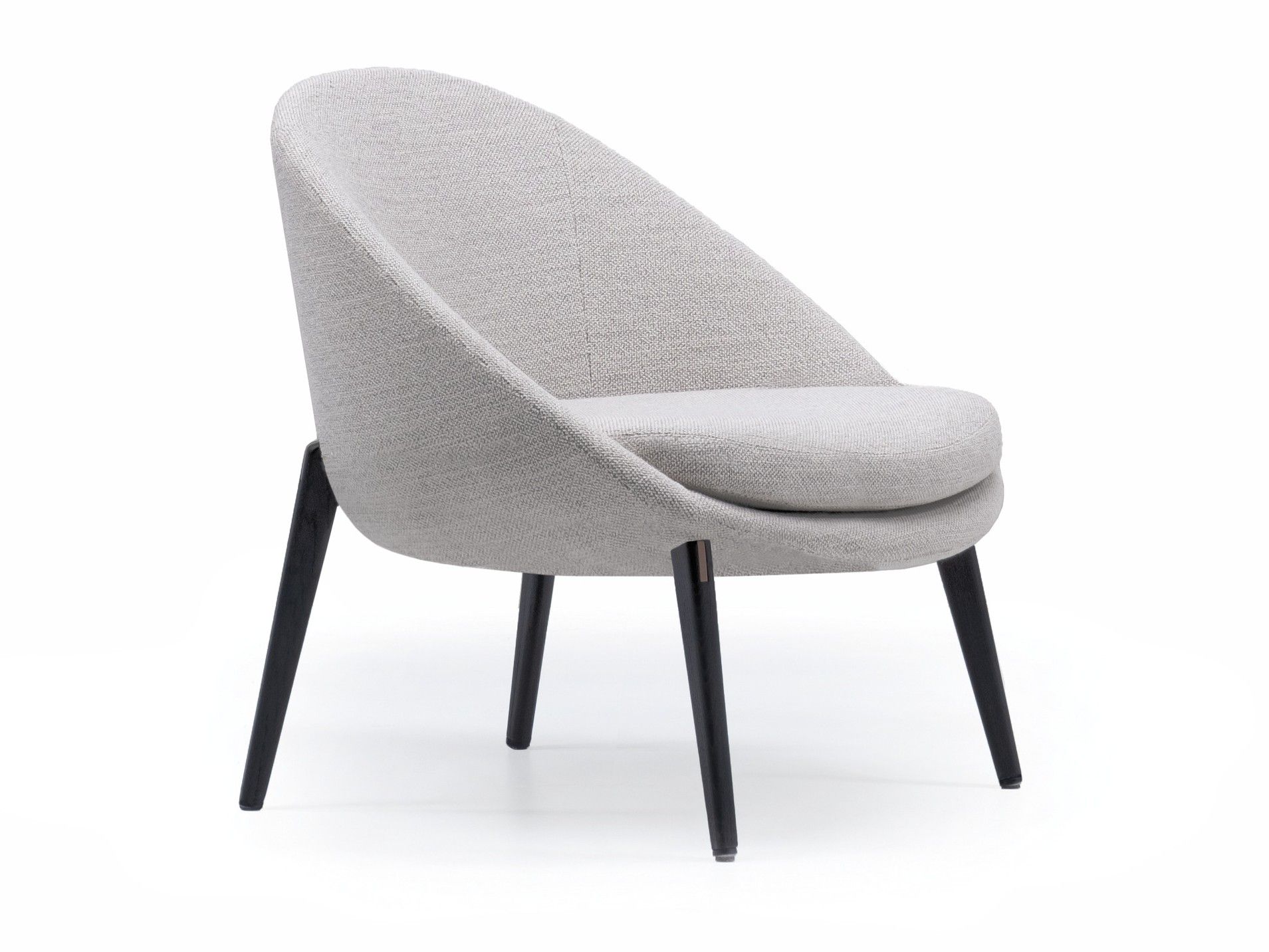 Тканевое кресло с подлокотниками Minotti Лидо ARCH-00001518