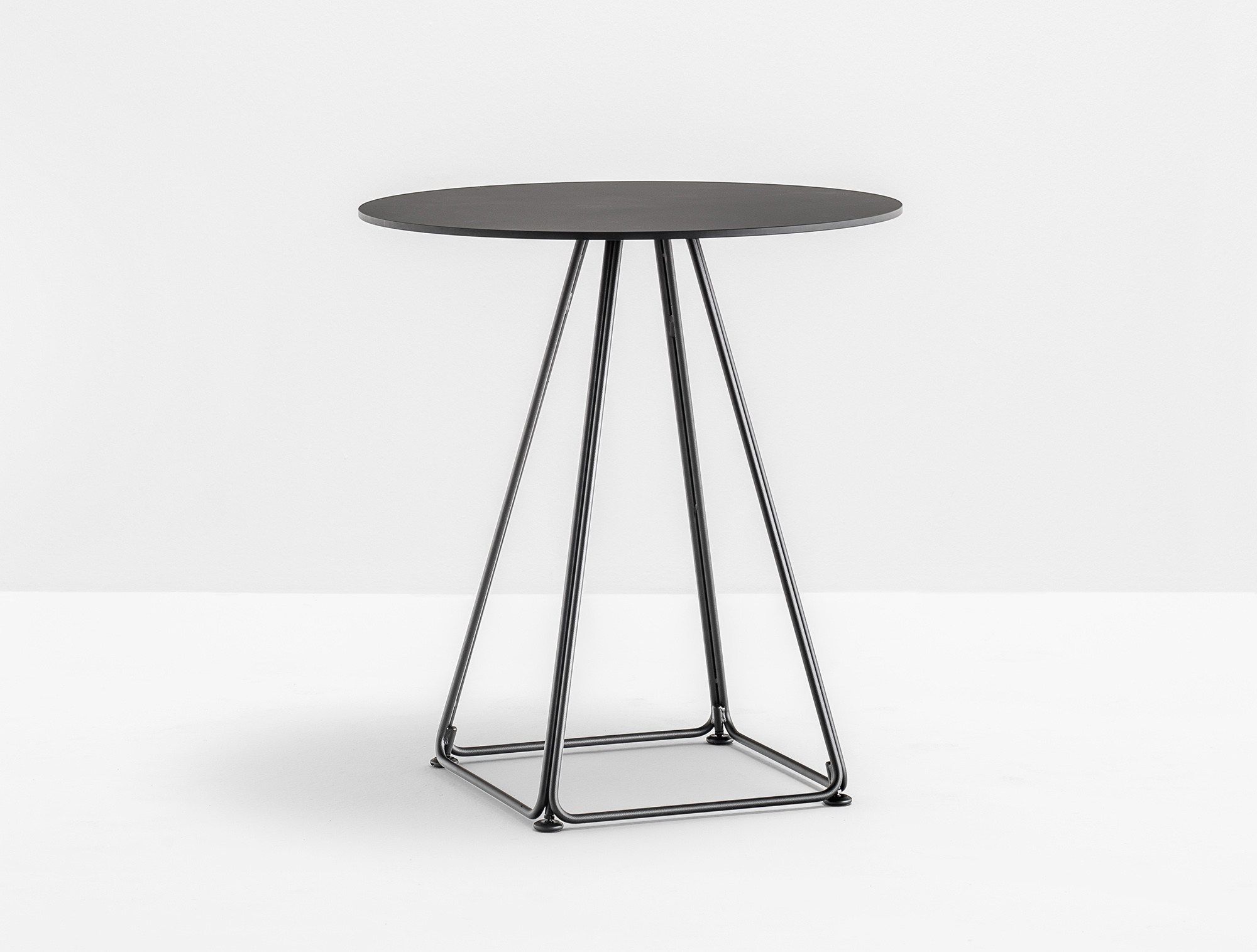 Стальной стол для контракта Pedrali Lunar ARCH-00022620