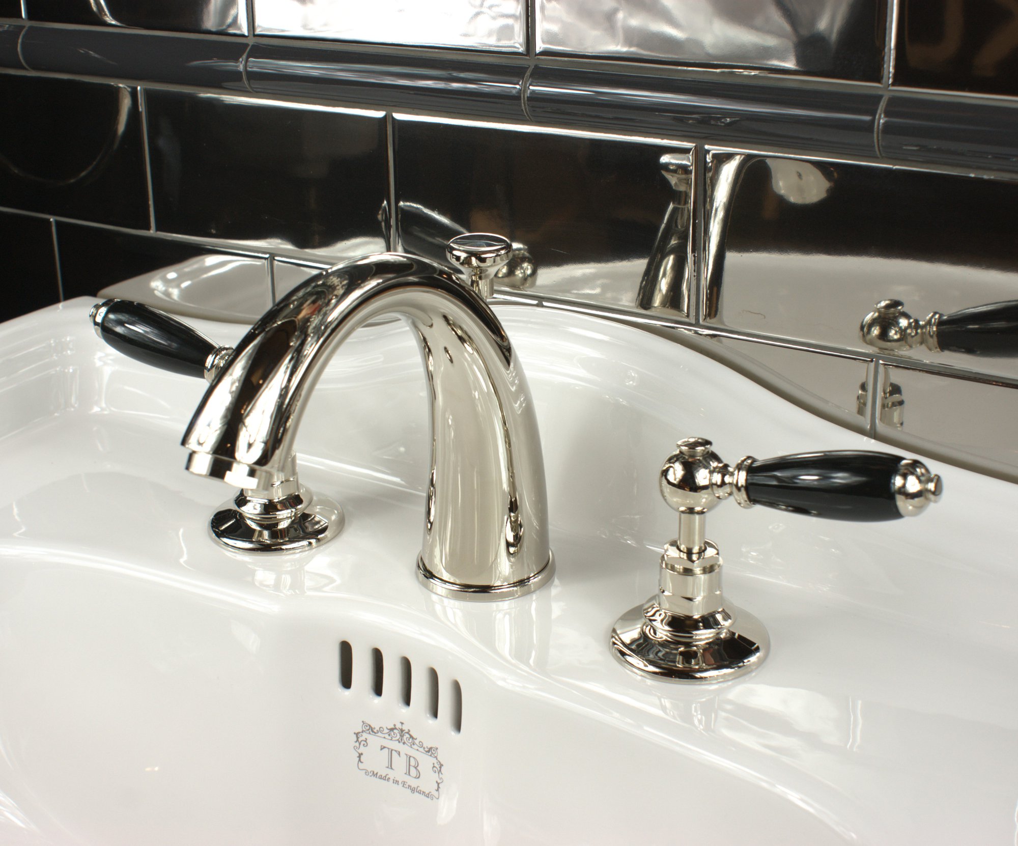Traditional bathrooms БРАЙТОН смеситель для умывальника на 3 отверстия Tb404.514bl.nk  - Вид №1