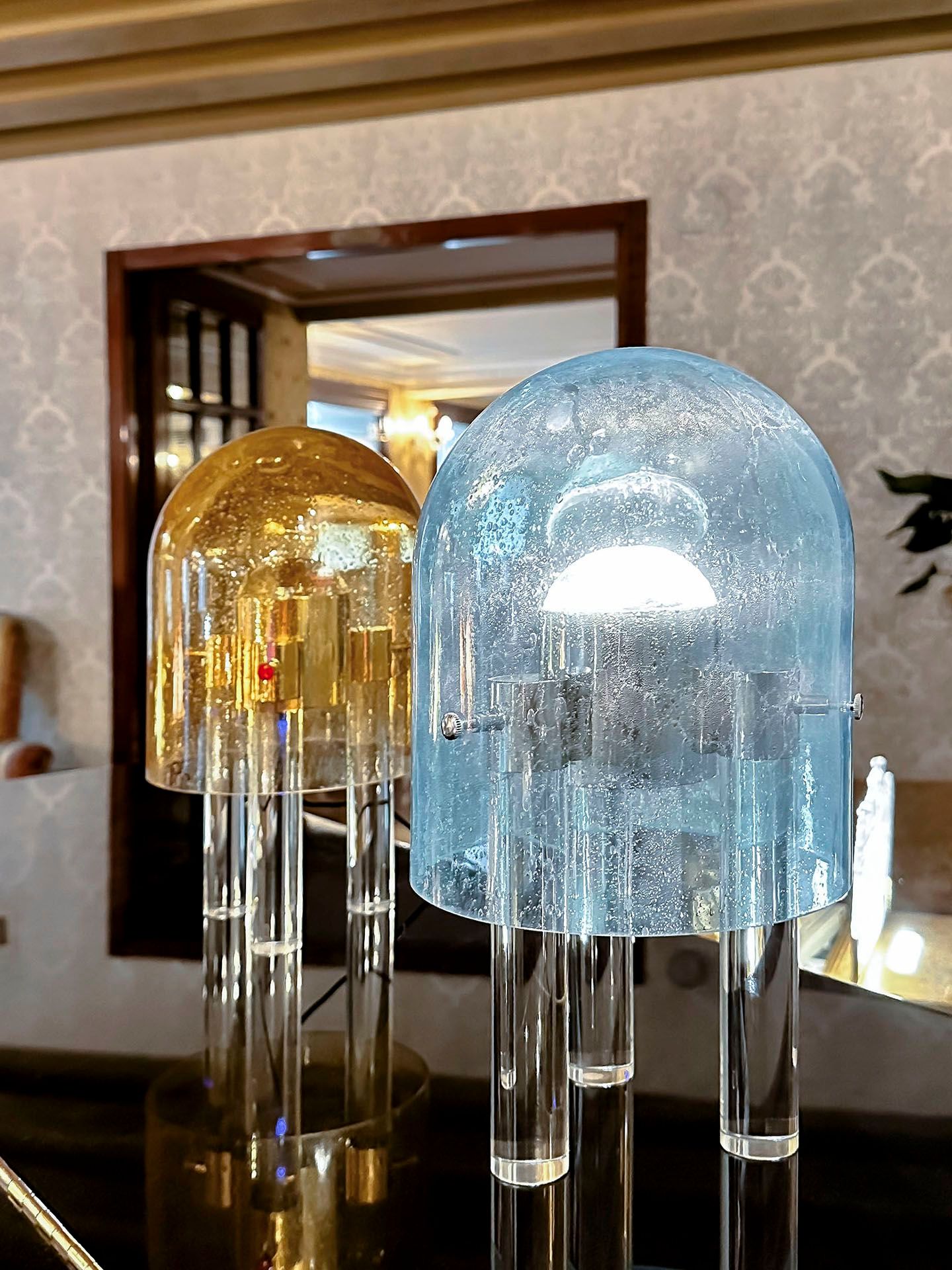 Настольная лампа с батарейным питанием из муранского стекла MULTIFORME Apollo 9 ARCH-00107537 - Вид №6