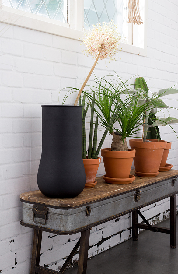 Ваза Blob большая черная Zuiver 8200016 - Вид №1