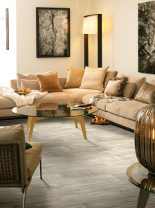 Нескользящий виниловый пол с эффектом дерева