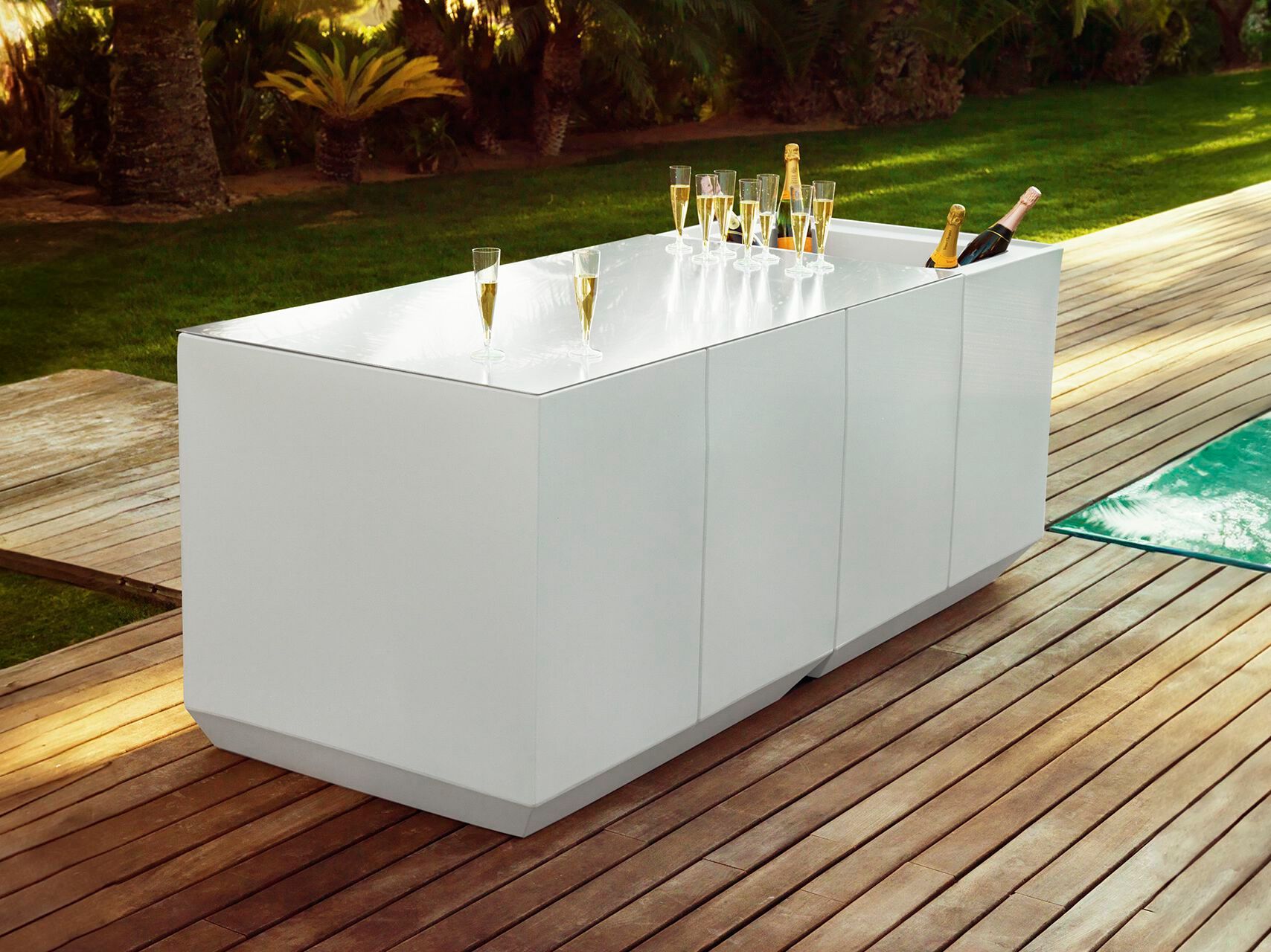 Барная стойка с подсветкой на открытом воздухе Vondom Парусный спорт ARCH-00060990 - Вид №2