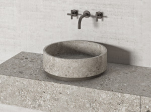 Круглый умывальник из натурального камня