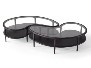 Журнальный столик из дерева и стекла