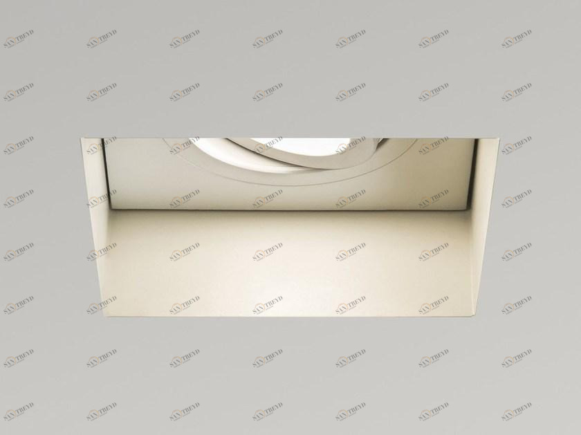 Astro Lighting Регулируемый квадратный встраиваемый светильник из стали  1248007 