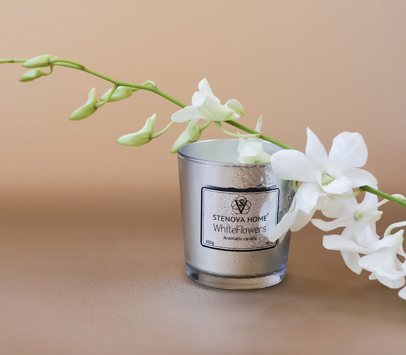 Victoria Stenova 811022 Ароматическая свеча White Flowers  - Вид №1