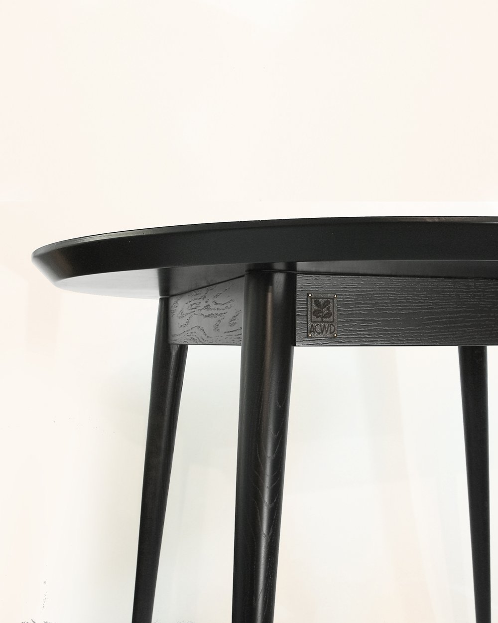 Обеденный стол круглый 120 см американский орех Impala ACWD IMPALA 00-3981942 Орех;коричневый  - Вид №1