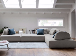 Съемный диван из ткани