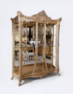 Витрина  EZIO BELLOTTI 1261