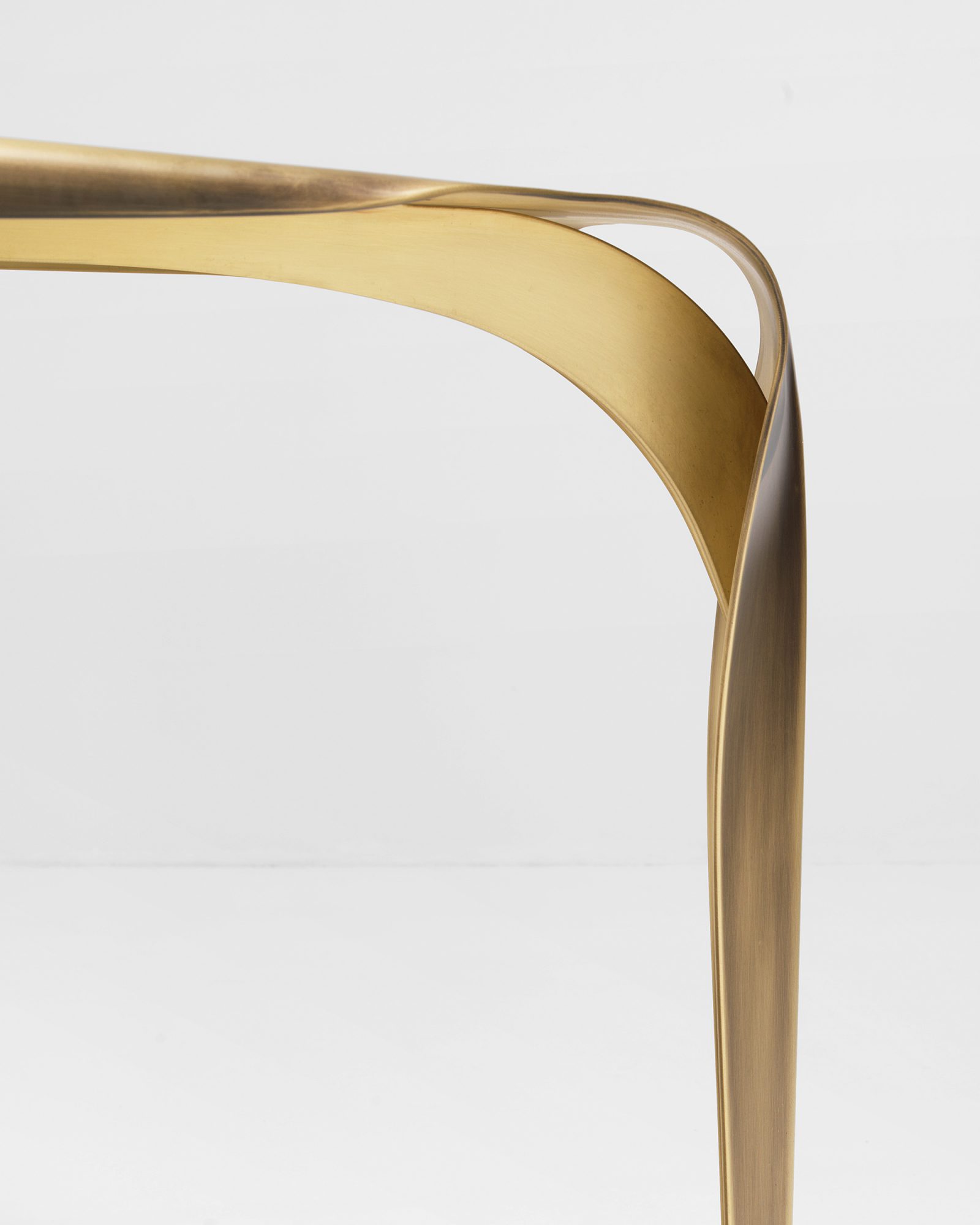 De Castelli Convivium by Nikita Bettoni sun-id-1992785 - Вид №2