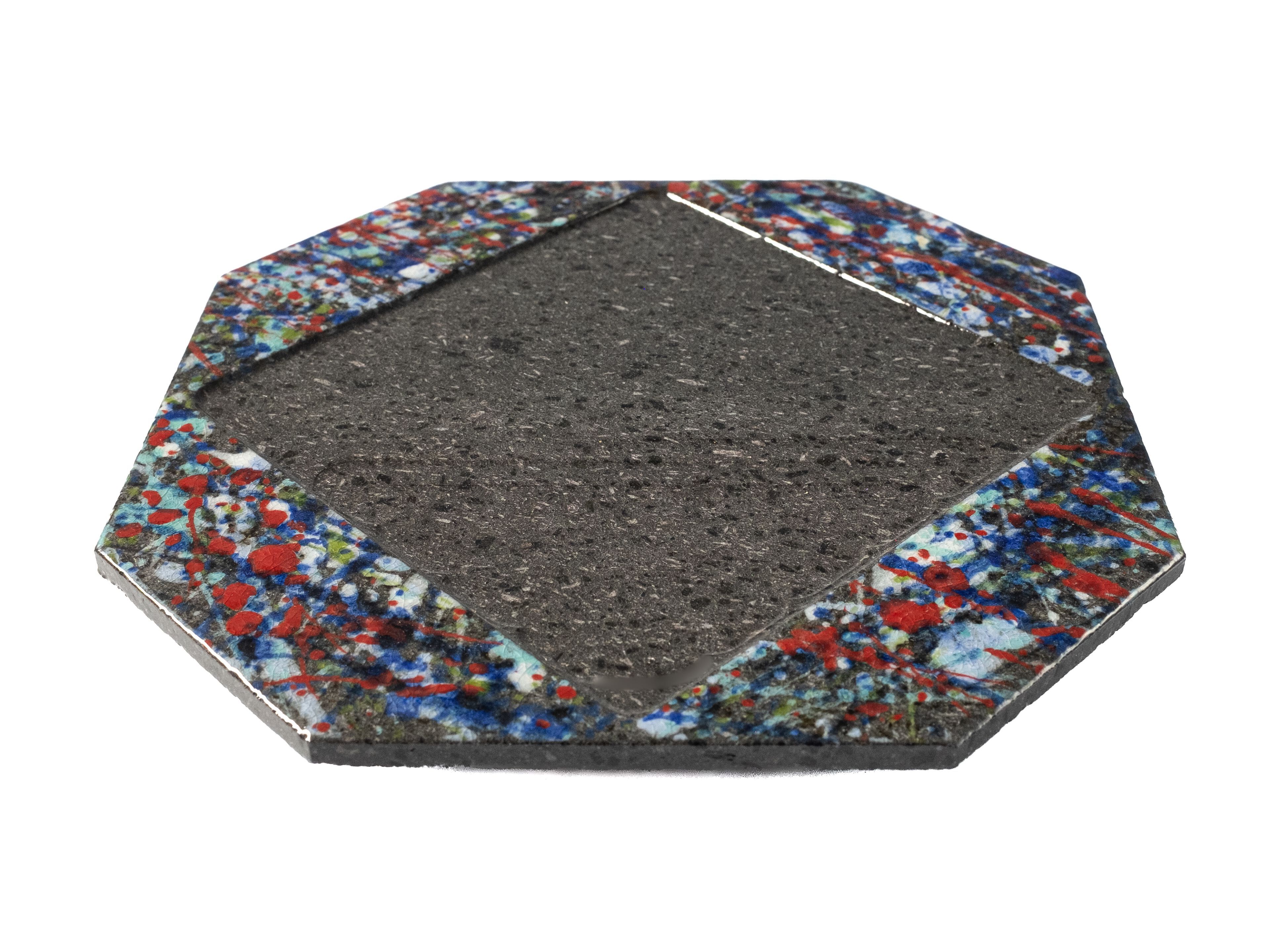 Восьмиугольная сервировочная тарелка из лавового камня Etnea Cuorelavico момент ARCH-00051869 - Вид №1