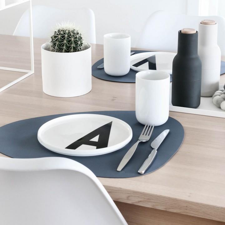 982474 NUPO dark blue подстановочная салфетка фигурная 37x44 см, толщина 1,6 мм;LIND DNA  - Вид №3