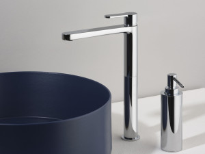 Однорычажный смеситель для раковины с одним отверстием