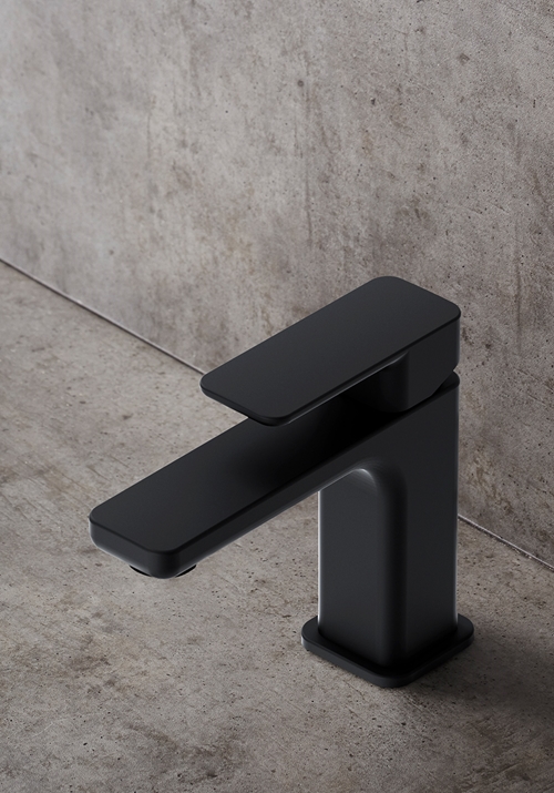 1381051 Смеситель Для Умывальника Smooth Low Black Hafa  Черный 