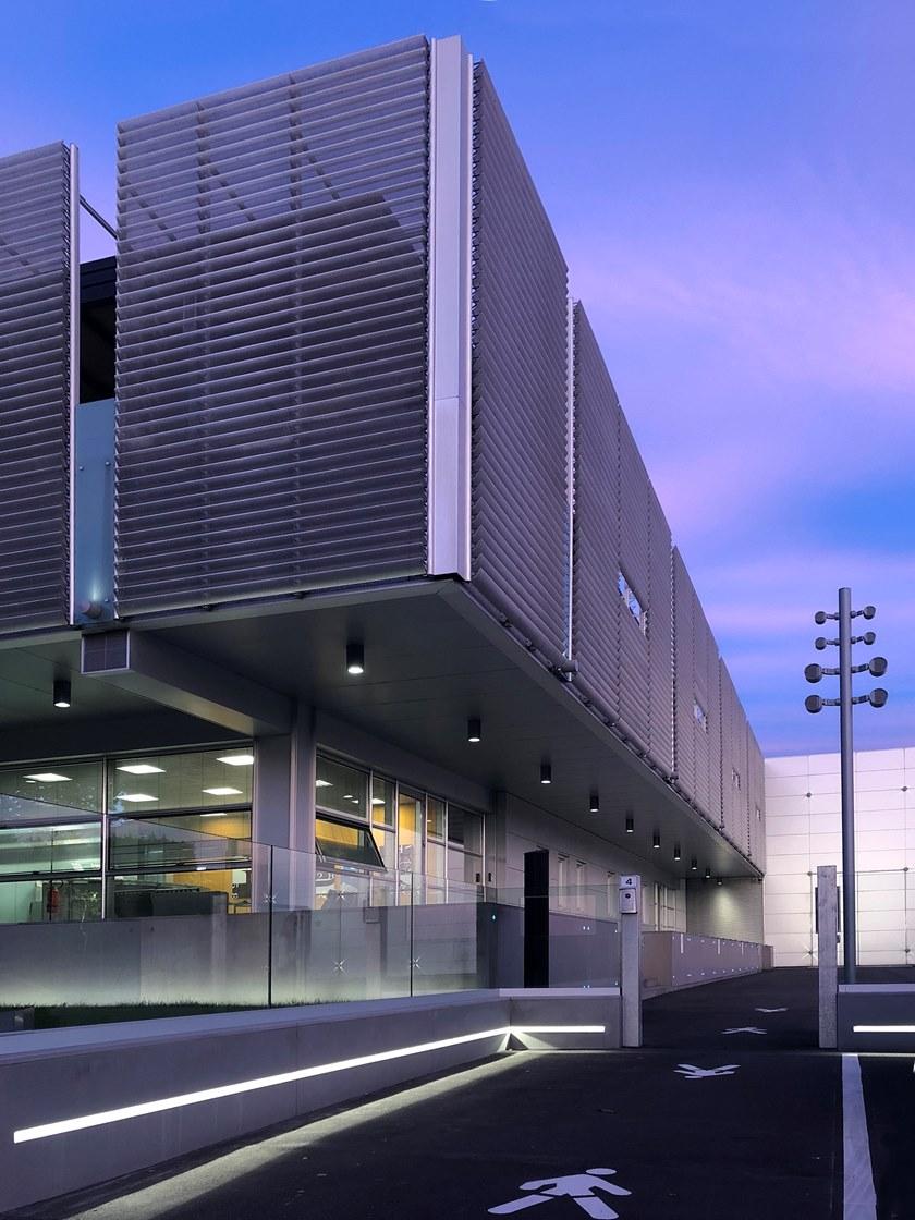 SIMES Настенная светодиодная лестница из анодированного алюминия Ghost sun-id-1466083 - Вид №16