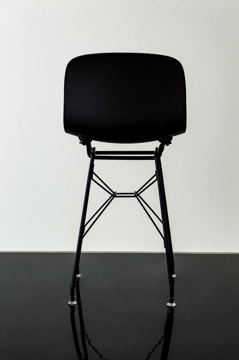 Magis Низкий табурет из полипропилена со спинкой Troy sun-id-1476359 - Вид №1