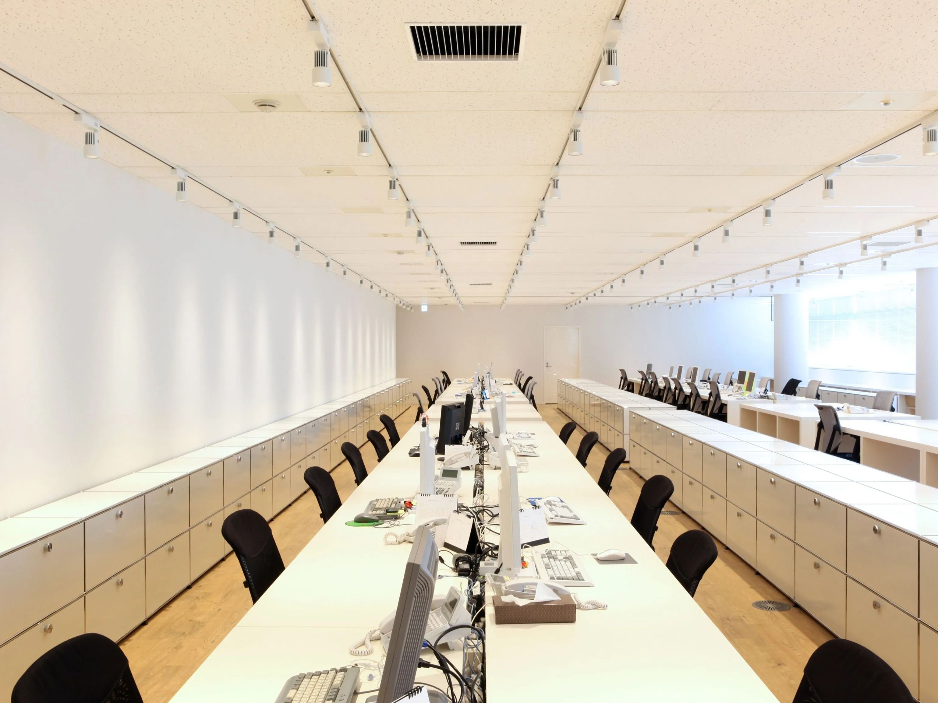 Прямоугольный рабочий стол из ламината USM USM Haller Table ARCH-00149112 - Вид №12