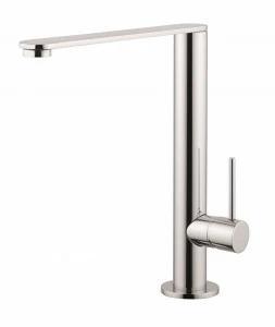 Латунь. 407. Смеситель для кухонной мойки. Quadrodesign