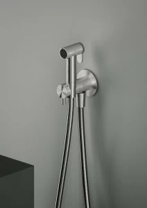 Дополняет. ID026. Водоструйный туалет C Quadrodesign