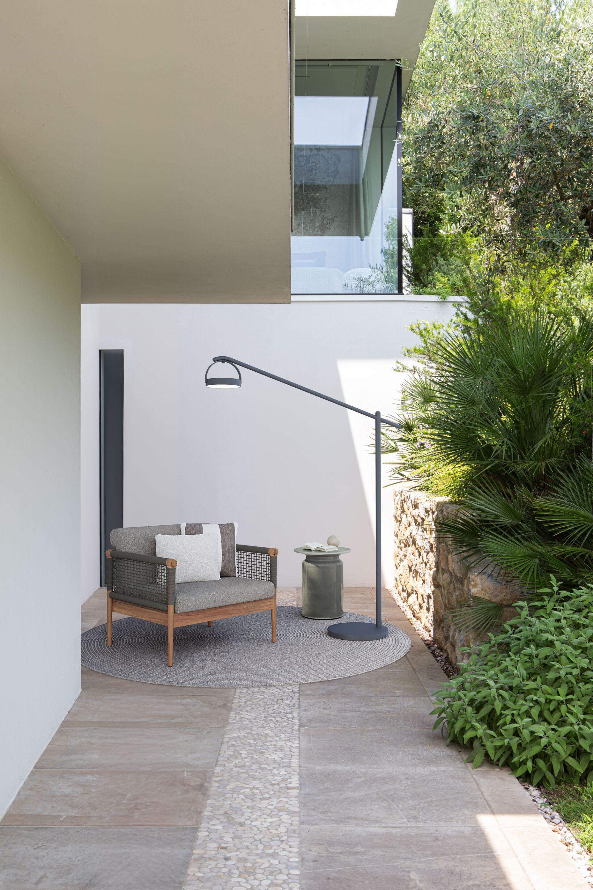 Напольная лампа на солнечной энергии Atmosphera Orbit ARCH-00127876 - Вид №4