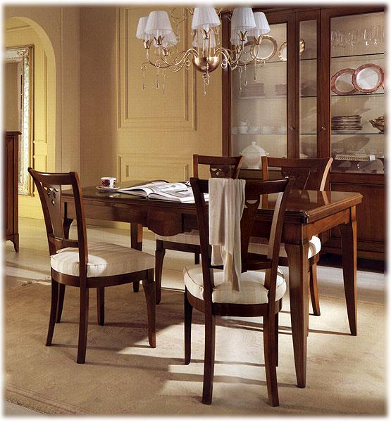 Стол  MIRANDOLA B605 