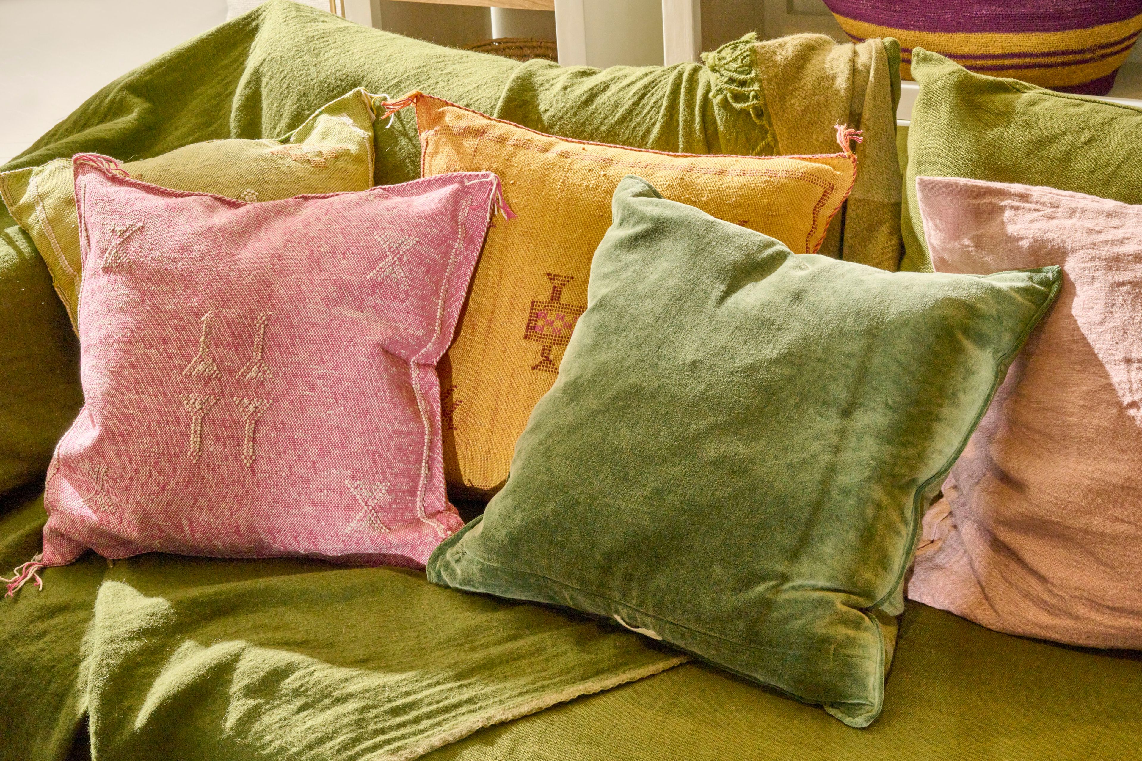 Квадратная подушка из растительных волокон POMAX MOIRA ARCH-00030104 - Вид №10