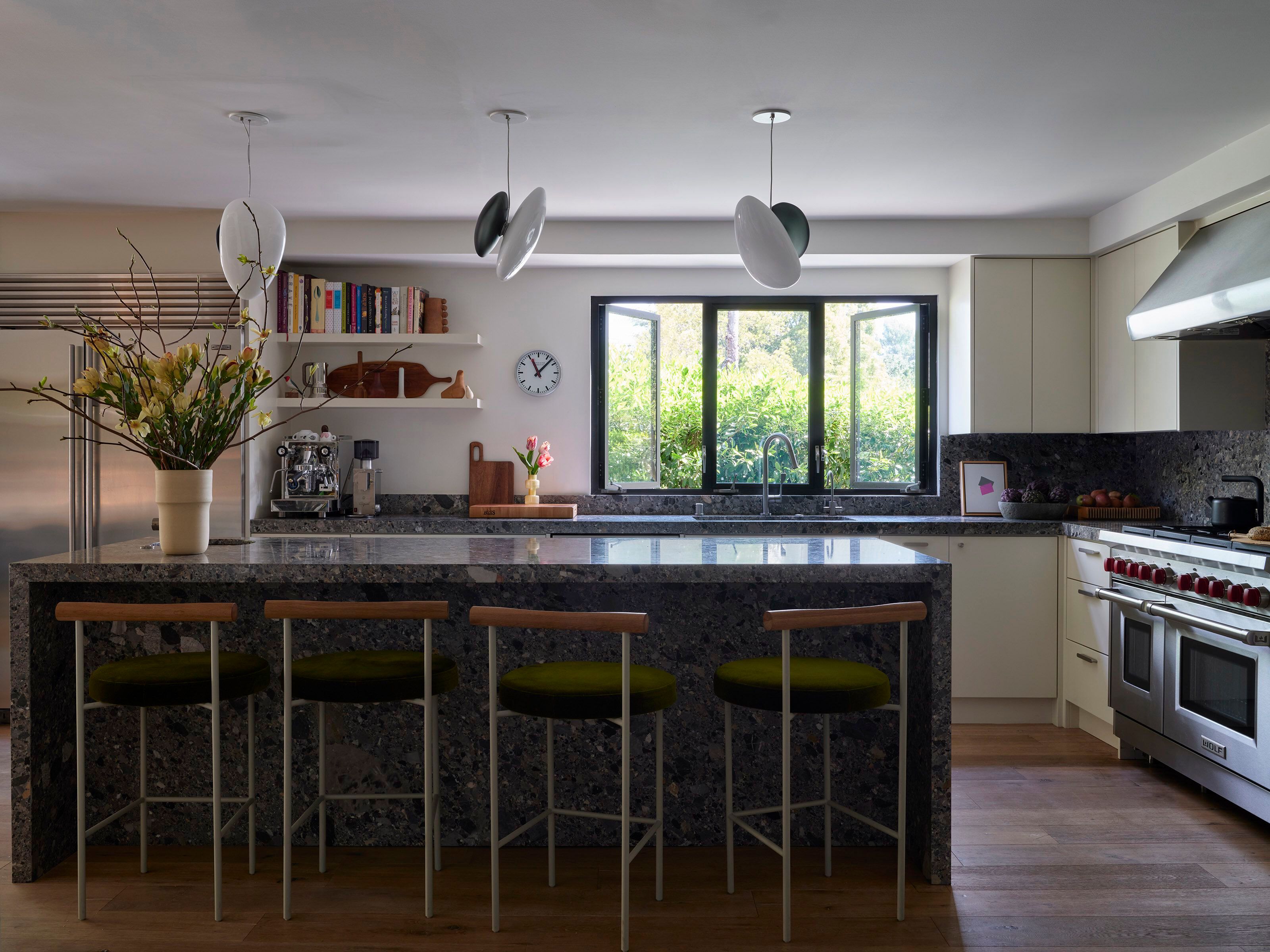 Высокий тканевый барный стул с мягким сиденьем Phase Design Inside Scoop ARCH-00031695 - Вид №12