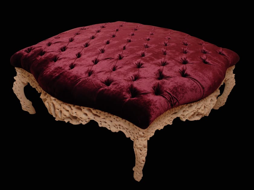 Квадратный бархатный Оттоман Mirabili Mirabili Arte D'Abitare ARCH-00080610