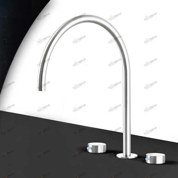 Смеситель для раковины сталь глянцевая с голубой ручкой Toki Radomonte TKI26LCIL37