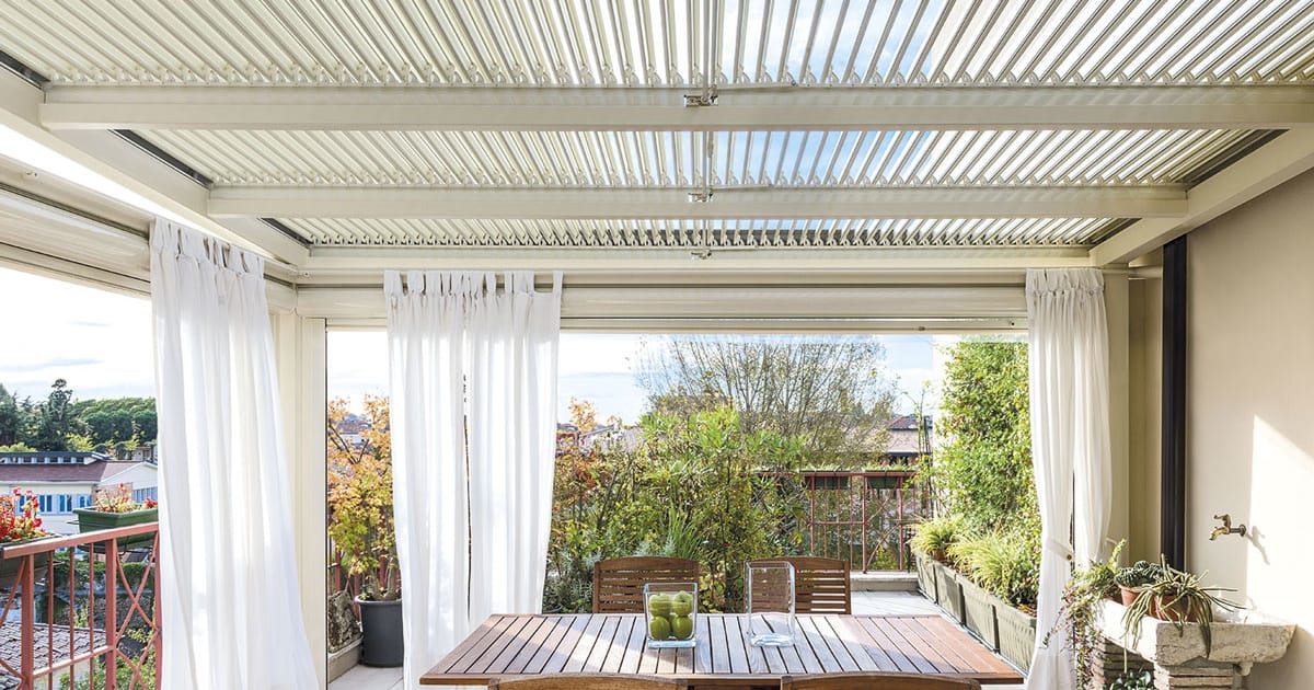 Пергола из алюминия с поворотными пластинами Mv Line Биоклиматика ARCH-00052896 - Вид №2