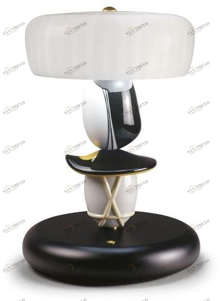 Lladró Настольная лампа из муранского стекла Hairstyle 01017250