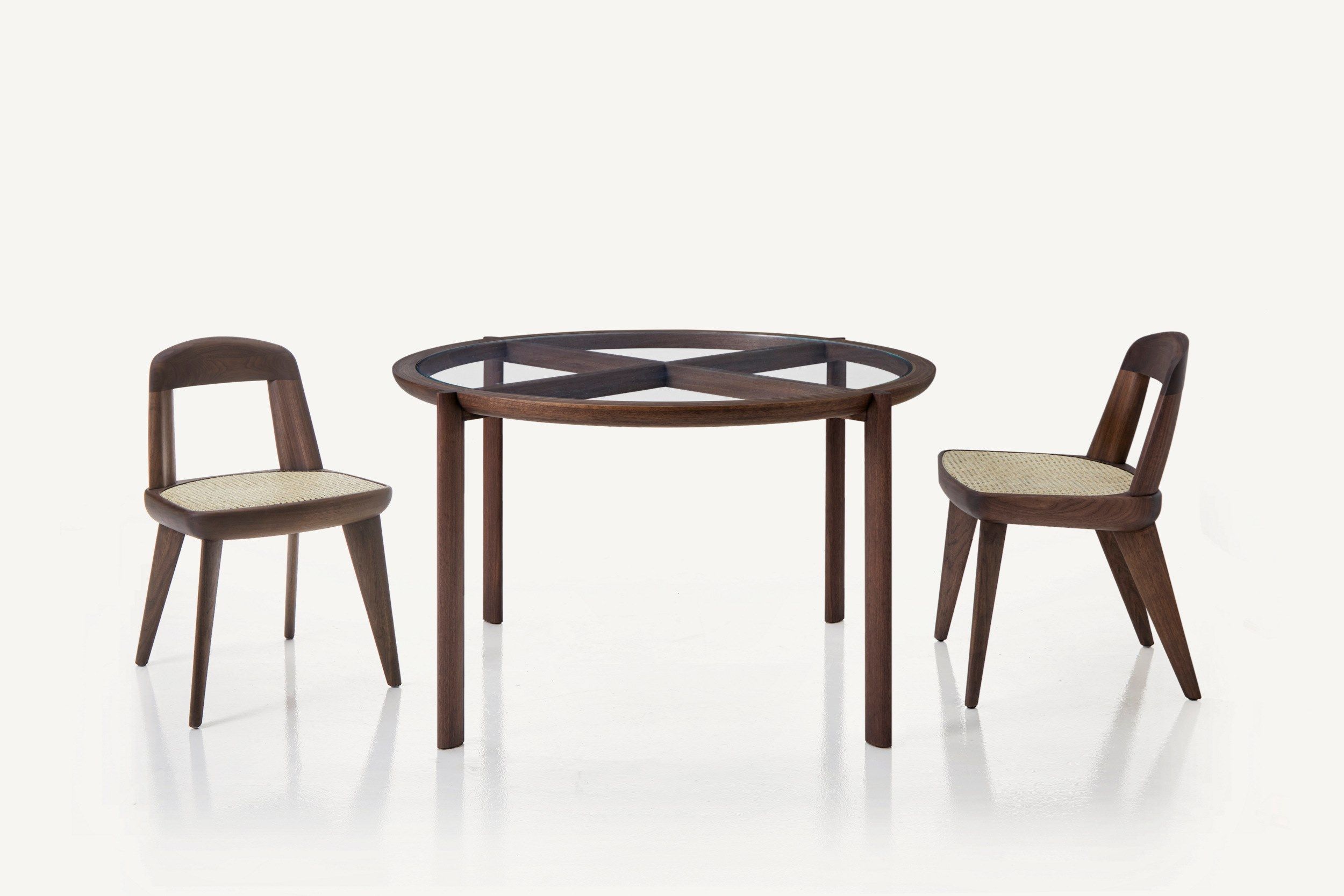 Круглый стол из дерева и стекла BassamFellows Спицы ARCH-00108457 - Вид №2