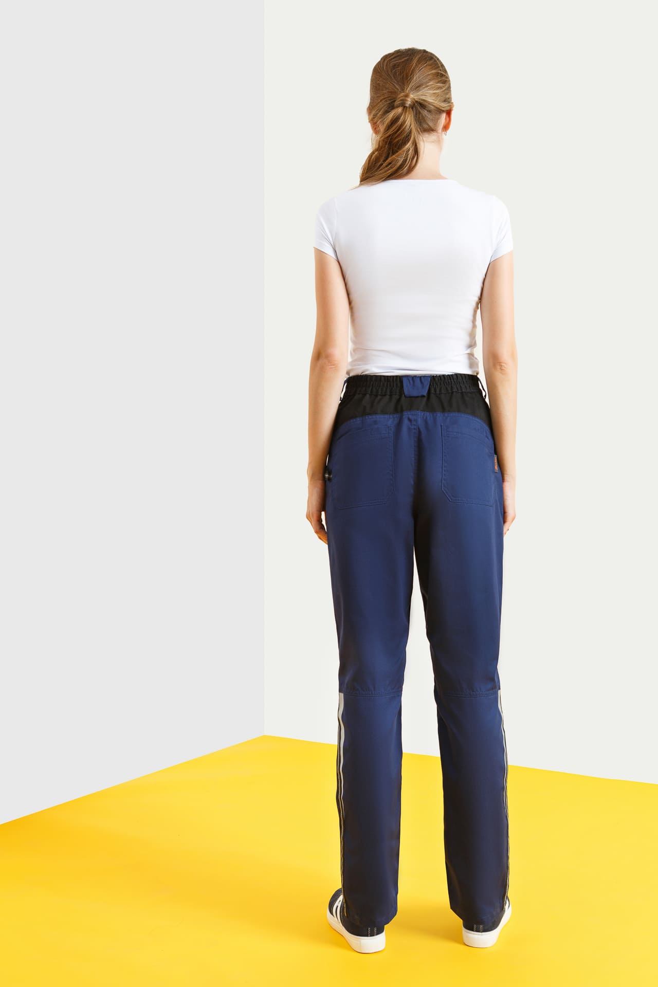 4997660 Костюм  женский темно-синий с черным STATUS  Женская размер 48-50/158-164  - Вид №9