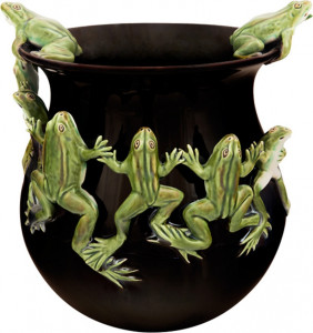 10641750 Bordallo Pinheiro Ваза Bordallo Pinheiro Танцующие лягушки 25х28,5см, керамика, черная Керамика