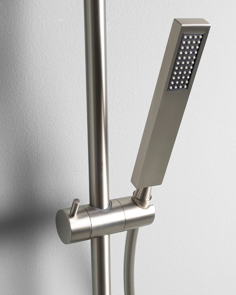 Настенная душевая колонка из нержавеющей стали с ручным душем TAMANACO TRINITÀ ARCH-00025971