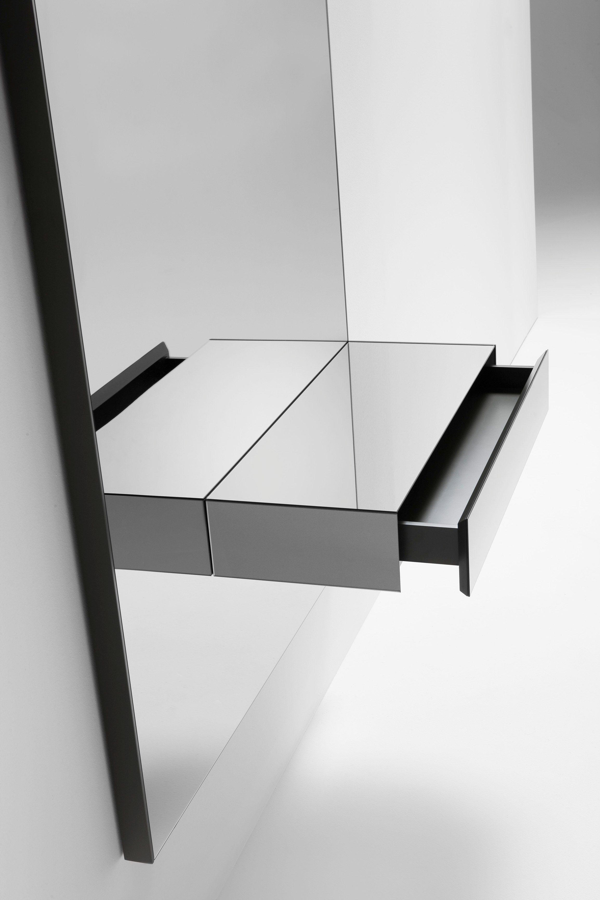 Прямоугольное настенное зеркало с контейнером Kendo Mobiliario Grey ARCH-00128835 - Вид №2