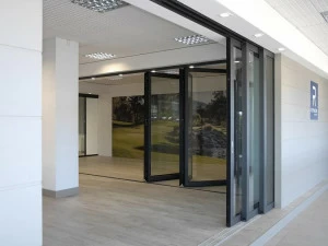 Reynaers Aluminium Раздвижная система с терморазрывом Concept patio