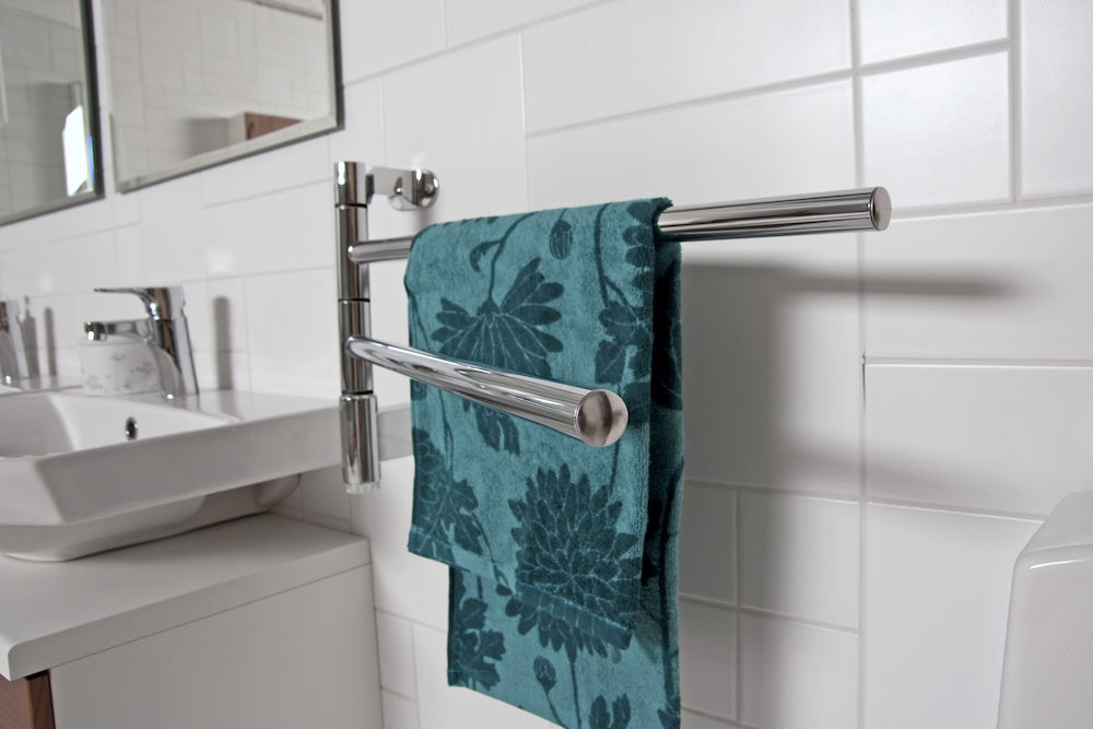 PAX 25-2010 Полотенцесушитель электрический Flex I 2/550, поворачиватьс, моменто II ™  - Вид №1