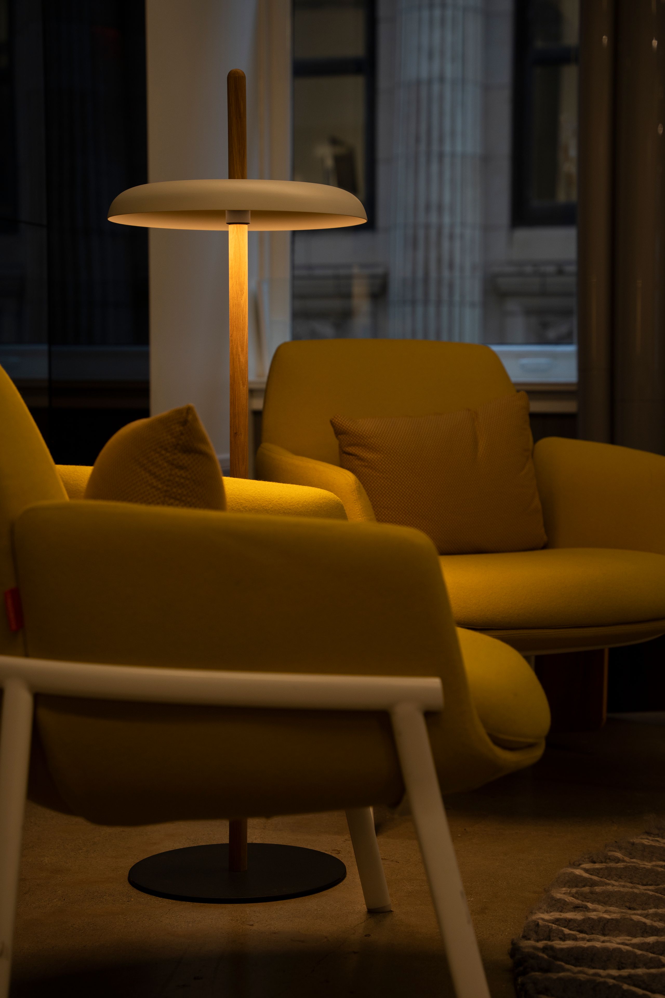 Аккумуляторная светодиодная настольная лампа Pablo Designs Nivél ARCH-00070291 - Вид №5