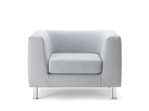 Кресло с подлокотниками