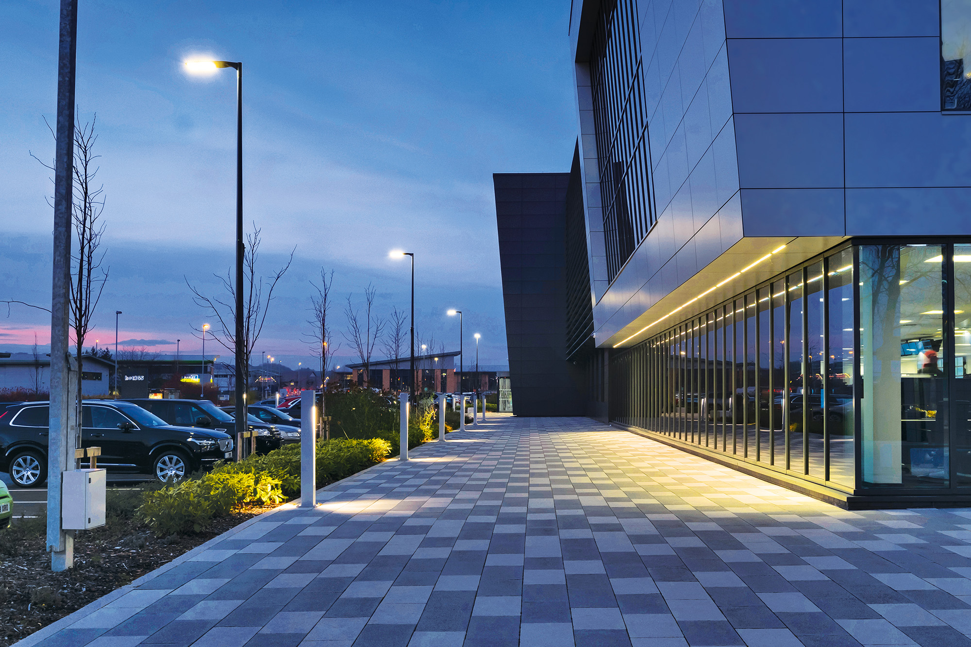 8392303 Встраиваемый в потолок светильник Platek MINI CORNICHE Incasso soffitto  MINI CORNICHE Ceiling recessed 300 mm - 8 LED RGBW 26°  - Вид №6