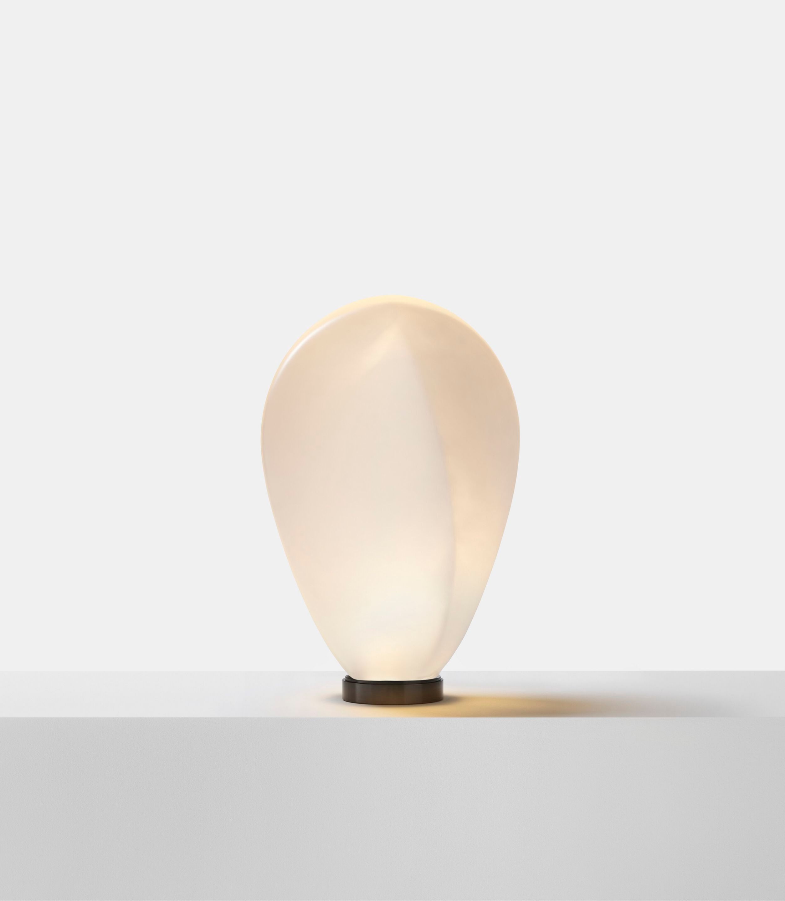 Стеклянная светодиодная настольная лампа Ross Gardam Solace ARCH-00067360 - Вид №4