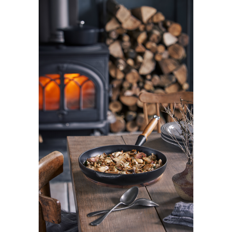 Сковорода чугунная Le Creuset с деревянной ручкой, Ø28 см, черная 20058280000460 - Вид №1